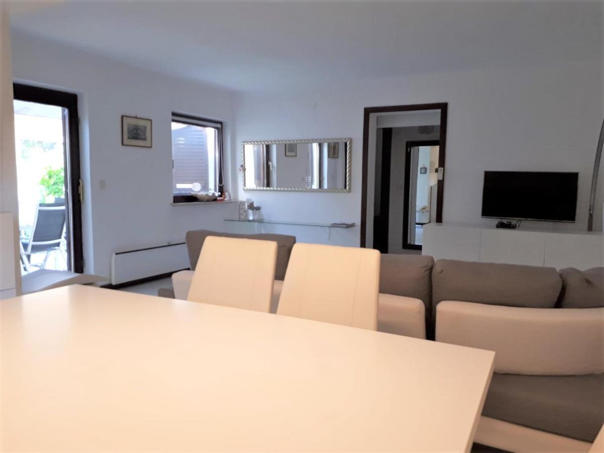 Apartmen Relax 200 M T Beach Appartement Rovinj Buitenkant foto